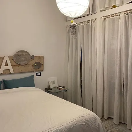 Camera A * 카스틸리오네 델라 페스카이아
